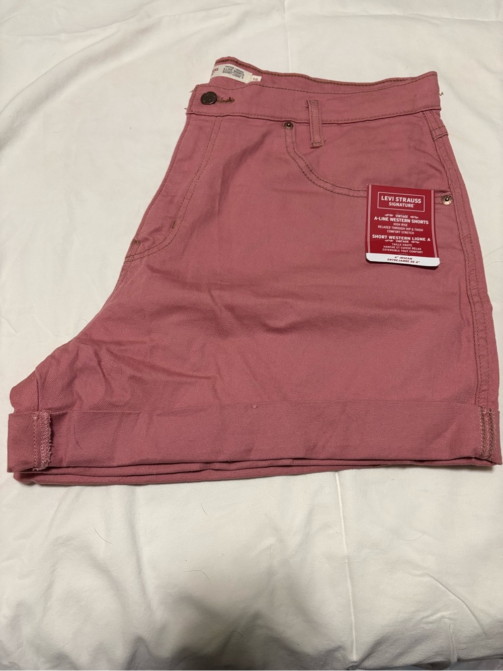 Levi's High-Rise A-Line Shorts in Dusty Rose